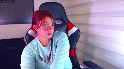 Vanesa online show from 04-07-26, 08:09