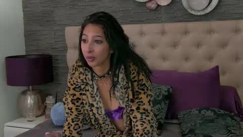 Vanessa online show from 11-09-25, 08:07