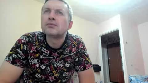 vano_822 online show from 10-18-25, 10:54