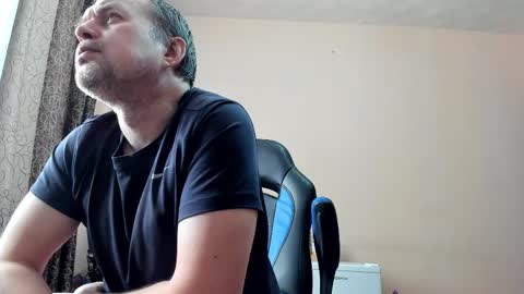 Snapshot of vano_822 chatting on 02-06-26, 09:45 vano_822 online show from 02-06-26, 09:45