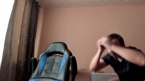 Snapshot of vano_822 chatting on 03-09-26, 10:08 vano_822 online show from 03-09-26, 10:08