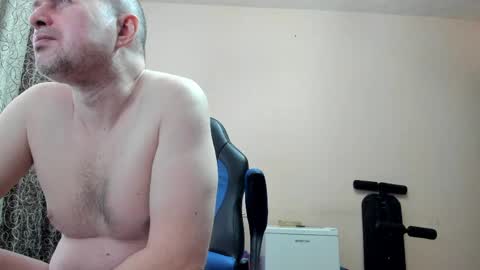 Snapshot of vano_822 chatting on 04-04-26, 05:27 vano_822 online show from 04-04-26, 05:27