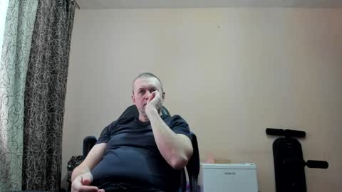 Snapshot of vano_822 chatting on 04-12-26, 08:19 vano_822 online show from 04-12-26, 08:19