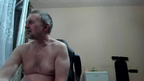 vano_822 online show from 05-15-26, 08:05