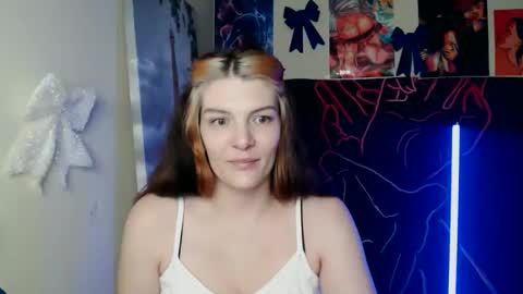 Vanessa online show from 03-11-26, 07:36