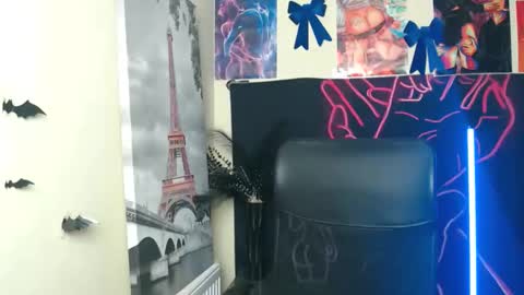 Vanessa online show from 05-14-26, 04:25
