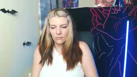 Vanessa online show from 06-03-26, 07:00