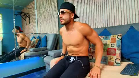 Vans Ross online show from 03-31-26, 07:25