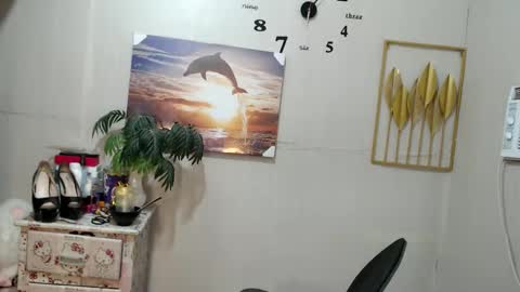 Snapshot of vanxxx2005 chatting on 01-25-25, 06:12 vanxxx2005 online show from 01-25-25, 06:12