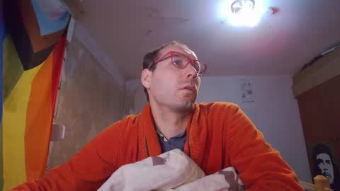 Vanya Gold online show from 12-29-24, 03:11