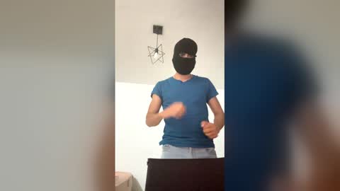 vaquerofit18 online show from 04-15-26, 08:10