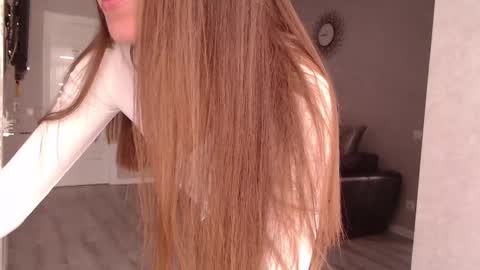 Varonica Caprii Online this week  Monday Tuesday Thursday Friday online show from 03-10-25, 09:43