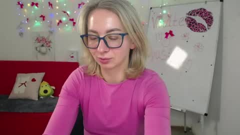 Vasilisa online show from 05-03-26, 11:27