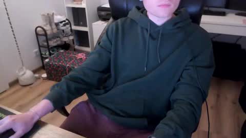 Vaslo online show from 12-05-25, 02:25