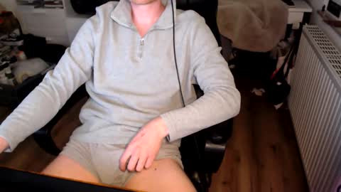 Vaslo online show from 05-26-26, 02:57