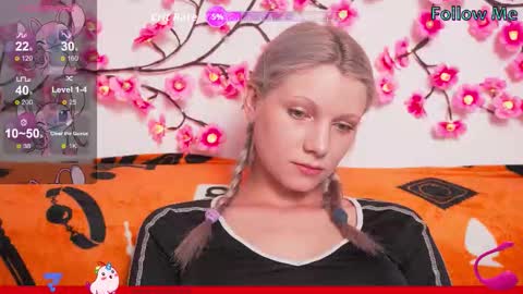 Vasya Sylvia online show from 03-08-26, 01:15