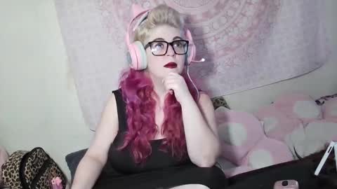 Veronica Lehane online show from 02-13-26, 07:43
