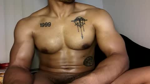 Vegas Love online show from 12-15-25, 08:51