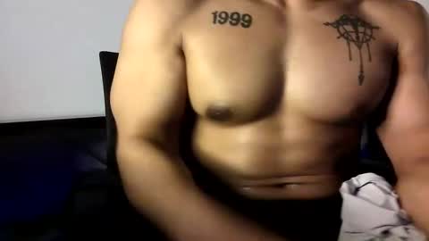 Snapshot of vegasluv702 chatting on 06-11-26, 04:21 Vegas Love online show from 06-11-26, 04:21