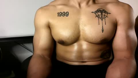 Snapshot of vegasluv702 chatting on 07-18-26, 05:00 Vegas Love online show from 07-18-26, 05:00