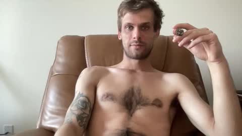 Snapshot of vegassangel chatting on 04-23-26, 12:45 Joeyyy online show from 04-23-26, 12:45