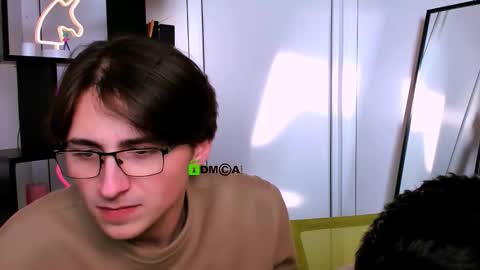 veldi_to online show from 12-18-25, 09:59