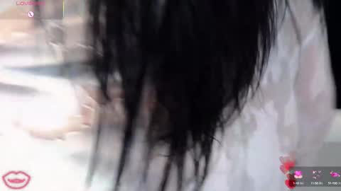 Snapshot of velerywow chatting on 09-12-25, 01:33 VeleryWOW online show from 09-12-25, 01:33