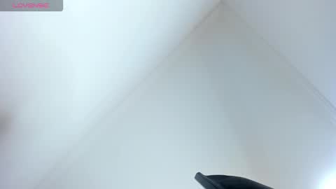 Snapshot of velez_isa chatting on 02-12-26, 07:42 velez_isa online show from 02-12-26, 07:42