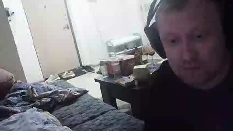 Snapshot of velikiibelyi17 chatting on 02-22-26, 09:24 Deniel online show from 02-22-26, 09:24