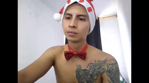 Snapshot of velk_hot1 chatting on 12-31-24, 03:31 velk_hot1 online show from 12-31-24, 03:31