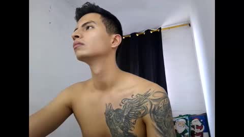 Snapshot of velk_hot1 chatting on 01-08-25, 05:37 velk_hot1 online show from 01-08-25, 05:37