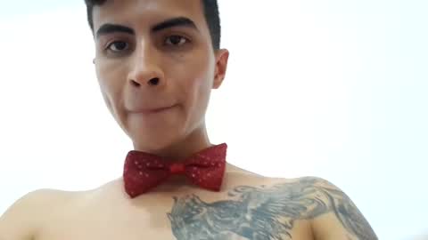 Snapshot of velk_hot1 chatting on 03-09-25, 04:27 velk_hot1 online show from 03-09-25, 04:27
