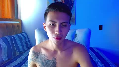 Snapshot of velk_hot1 chatting on 03-11-26, 01:39 velk_hot1 online show from 03-11-26, 01:39