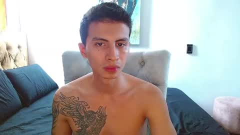 Snapshot of velk_hot1 chatting on 03-25-26, 02:01 velk_hot1 online show from 03-25-26, 02:01