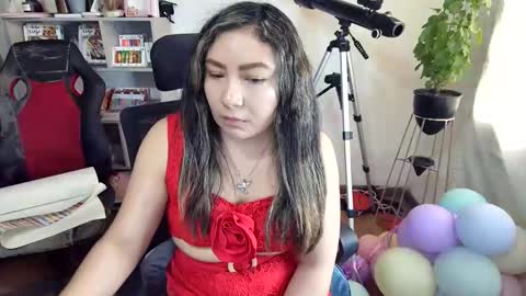 Snapshot of vellarossa chatting on 10-22-25, 03:01 Im VelaI will be Christmas and New Year with my family December 22 to January 13 I will miss you guys. online show from 10-22-25, 03:01