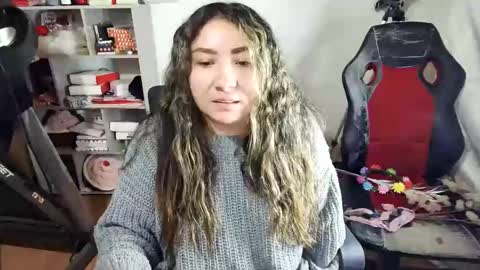 Im VelaI will be Christmas and New Year with my family December 22 to January 13 I will miss you guys. online show from 03-03-26, 02:50