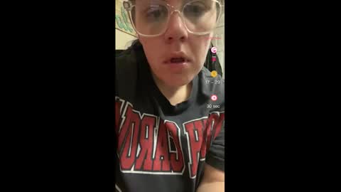 velveetastoned online show from 12-17-25, 08:09