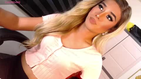 Richy will make you fall in love online show from 04-21-26, 05:03