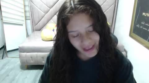 velvet_moon_v online show from 12-15-25, 01:26