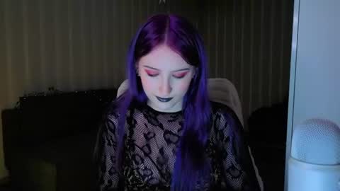 Snapshot of velvet_siren chatting on 06-26-26, 07:57 Violet online show from 06-26-26, 07:57