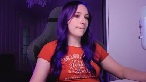 Snapshot of velvet_siren chatting on 07-21-26, 09:55 Violet online show from 07-21-26, 09:55