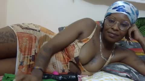 velvet online show from 02-02-25, 04:22