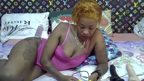 velvet online show from 02-19-26, 06:20