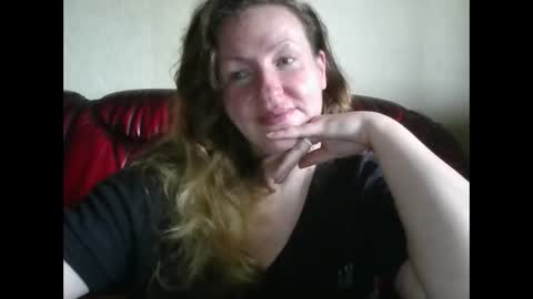 Snapshot of velvetdiamond chatting on 06-07-26, 03:16 velvetdiamond online show from 06-07-26, 03:16