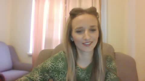 Snapshot of velvetintuition chatting on 05-31-26, 06:09 velvetintuition online show from 05-31-26, 06:09