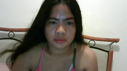 Snapshot of velvetlonghair chatting on 06-17-26, 01:34 velvetlonghair online show from 06-17-26, 01:34