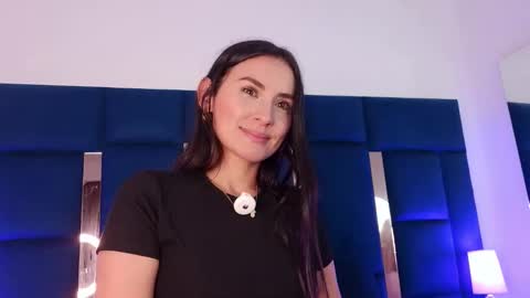 Snapshot of velvetlunaa chatting on 06-06-26, 02:22 Velvet online show from 06-06-26, 02:22