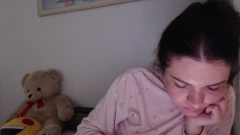 velvetmoon123 online show from 12-02-25, 09:21