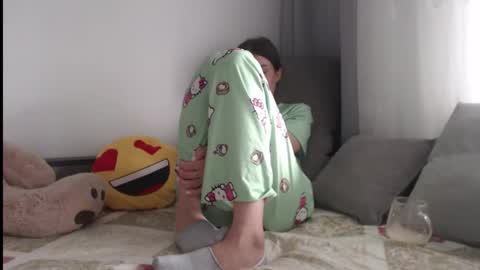 velvetmoon123 online show from 12-03-25, 09:29