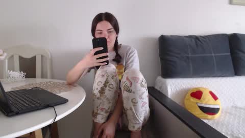 velvetmoon123 online show from 03-15-26, 06:19